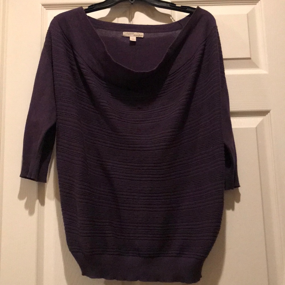 Top with wide neck